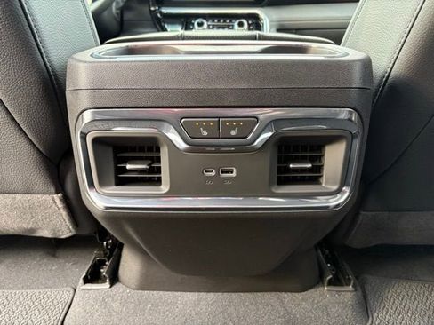 New 2026 GMC Sierra 3500 Denali w/ Denali Reserve Package image 22