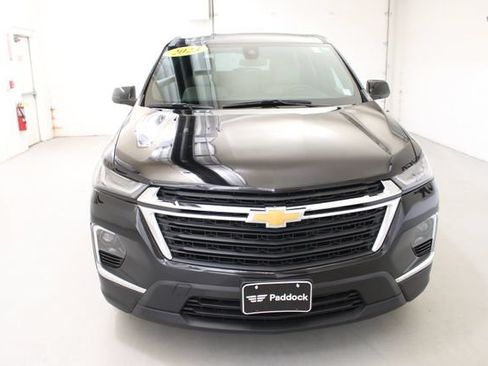 Used 2023 Chevrolet Traverse LS FWD image 3