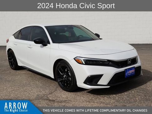 Used 2024 Honda Civic Sport image 1