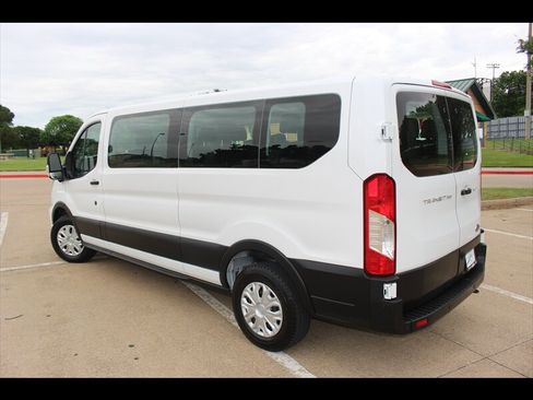 Used 2023 Ford Transit 350 XLT RWD image 3