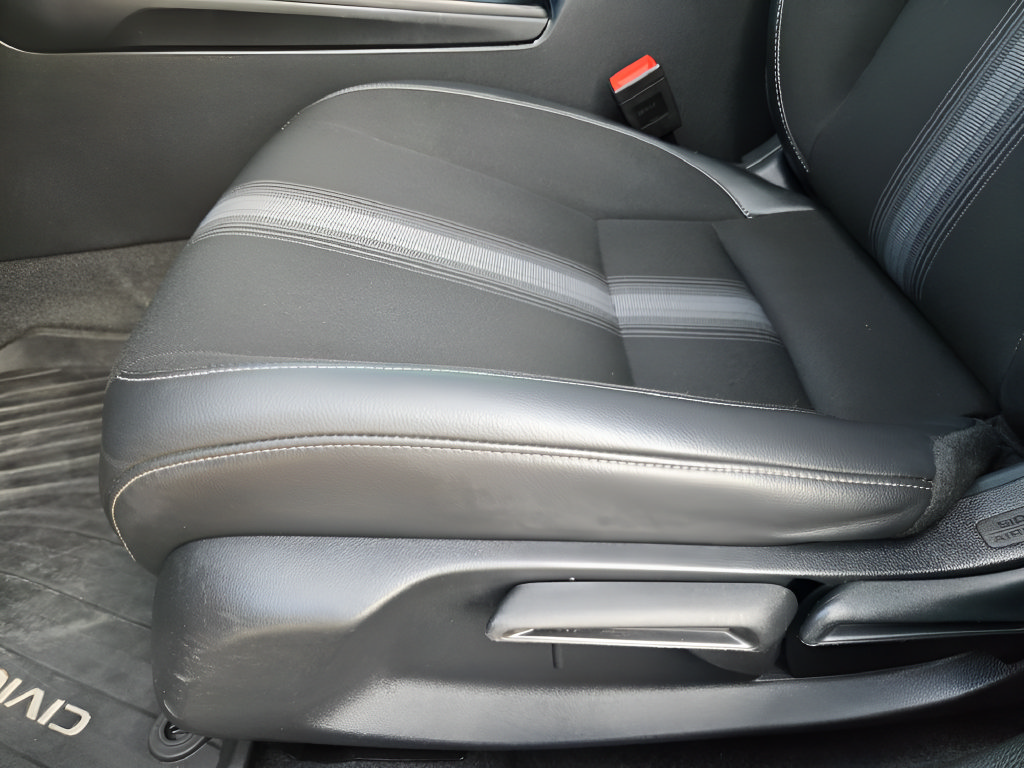 Used 2022 Honda Civic Sport image 21