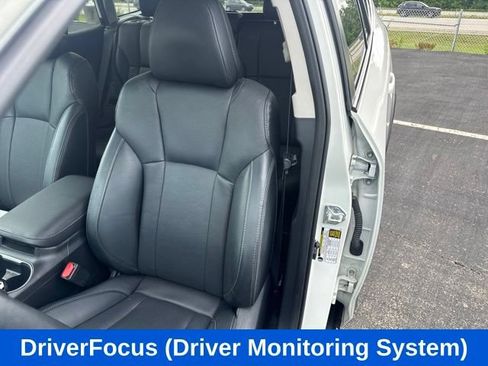 Certified 2024 Subaru Outback Limited AWD/4WD image 9