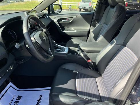 Used 2019 Toyota RAV4 XSE w/ XSE Weather Package AWD/4WD image 26