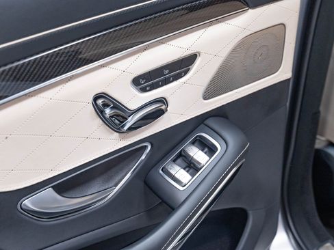 Used 2018 Mercedes-Benz S 63 AMG S 4MATIC Sedan image 25