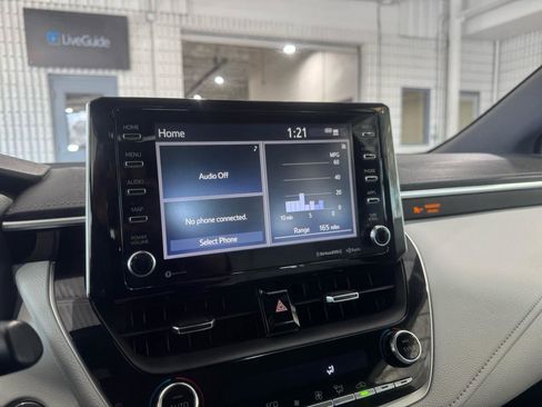 Used 2020 Toyota Corolla XSE image 36