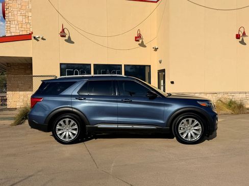 Used 2020 Ford Explorer Limited w/ Class III Trailer Tow Package RWD image 6