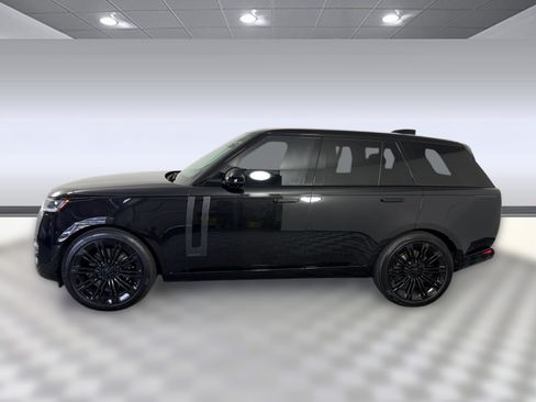 Used 2026 Land Rover Range Rover Autobiography AWD/4WD image 2