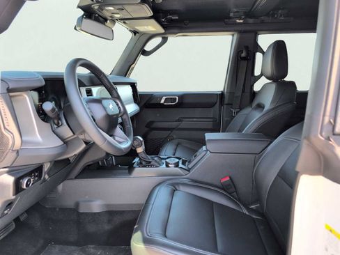 New 2026 Ford Bronco Outer Banks AWD/4WD image 9