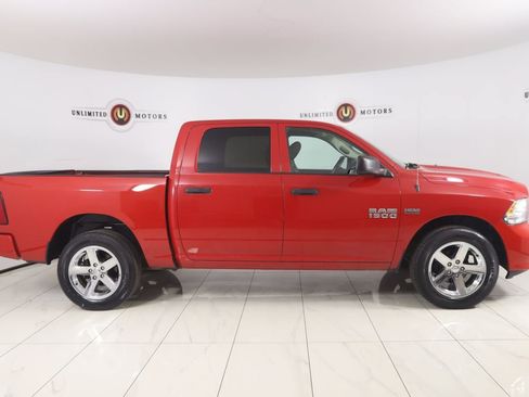 Used 2016 RAM 1500 ST AWD/4WD image 2