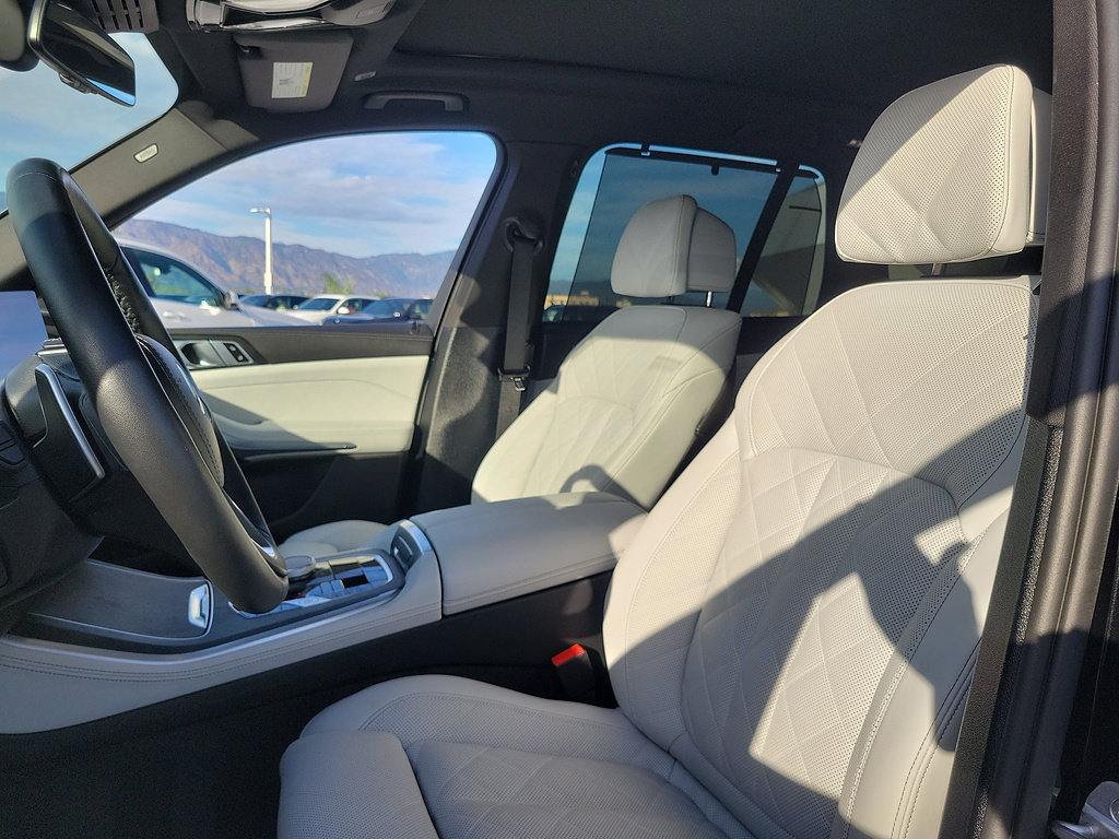 Used 2026 BMW X5 sDrive40i RWD image 19