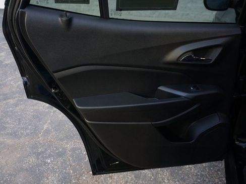 Certified 2024 Chevrolet Trax LT w/ LT Convenience Package image 24