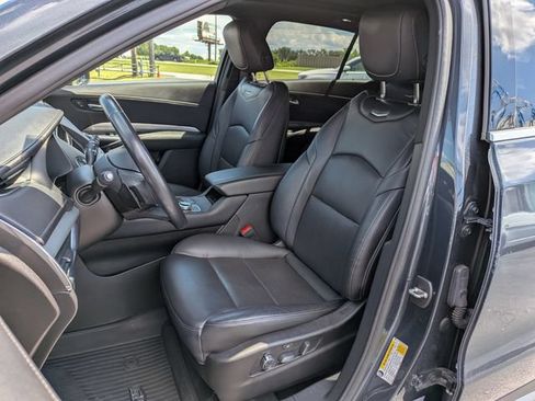 Used 2021 Cadillac XT4 Premium Luxury AWD/4WD image 12