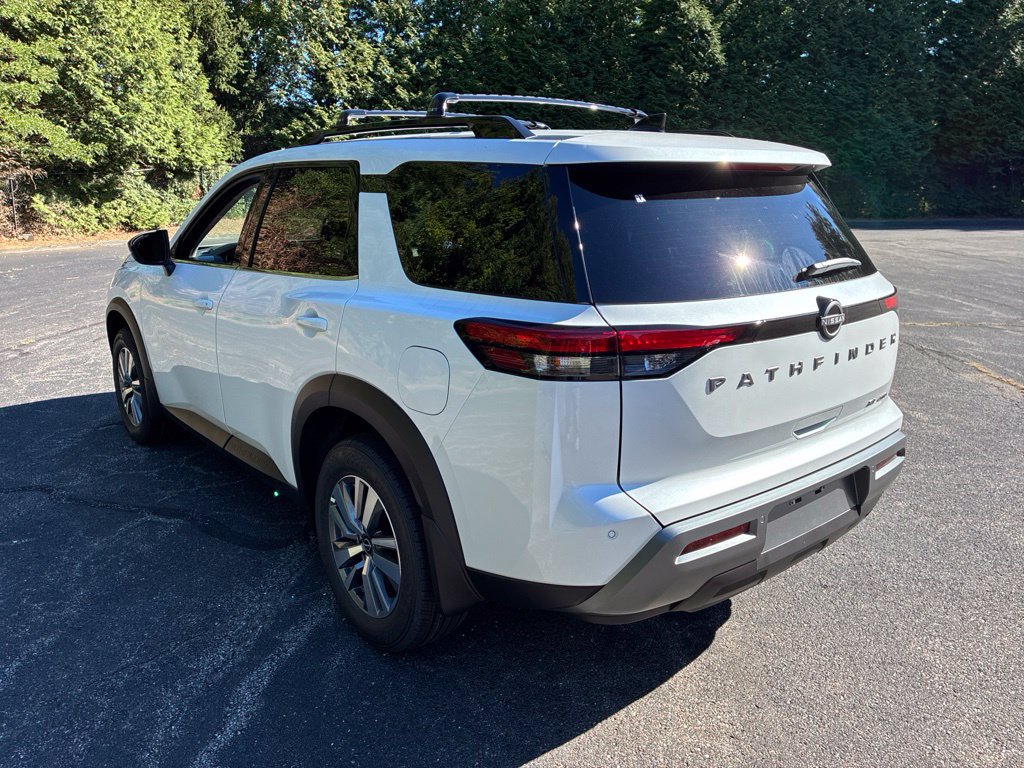New 2026 Nissan Pathfinder SL AWD/4WD image 5