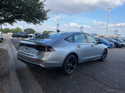 New 2025 Honda Accord SE image 6