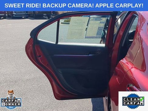 Used 2023 Toyota Camry SE image 29