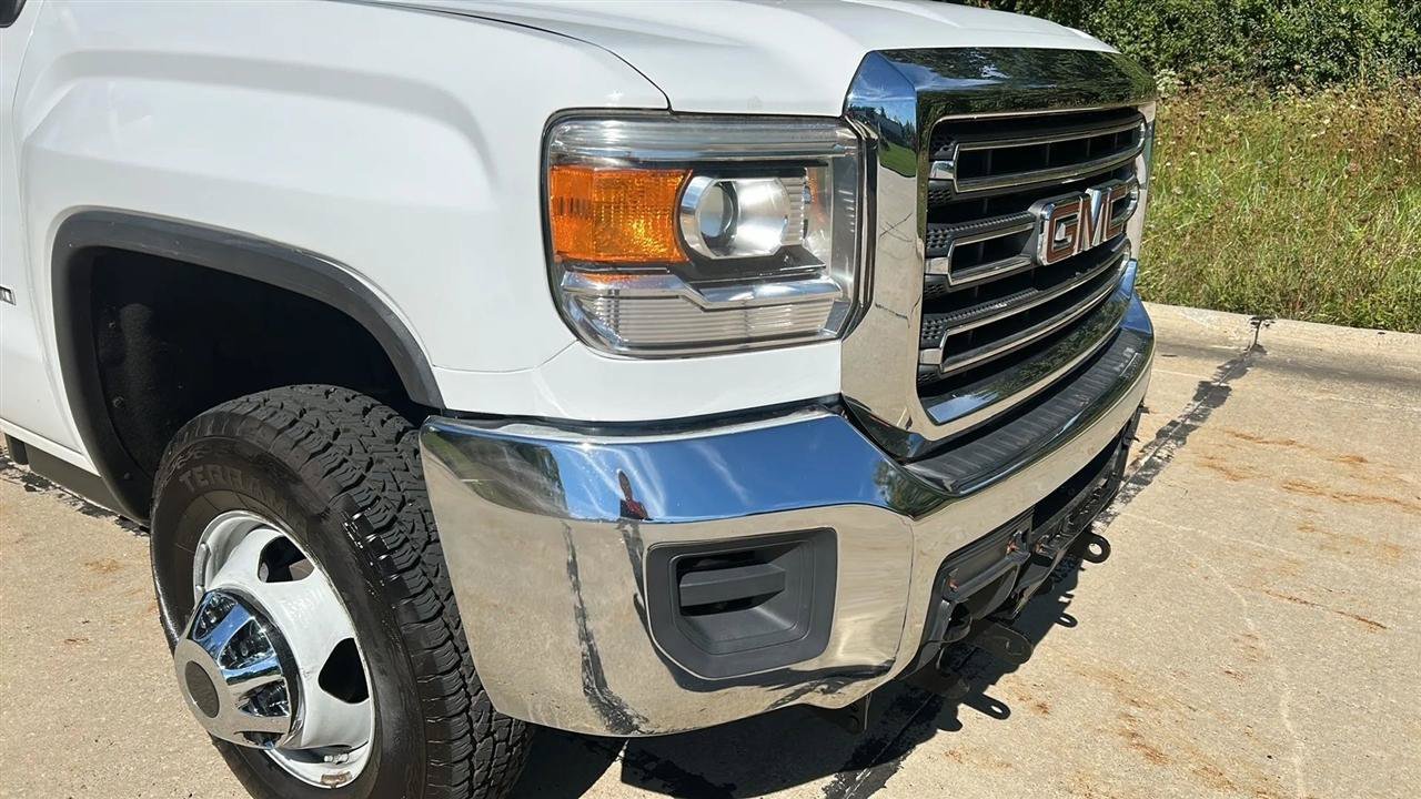 Used 2015 GMC Sierra 3500 4x4 Regular Cab w/ Sierra Convenience Package image 2