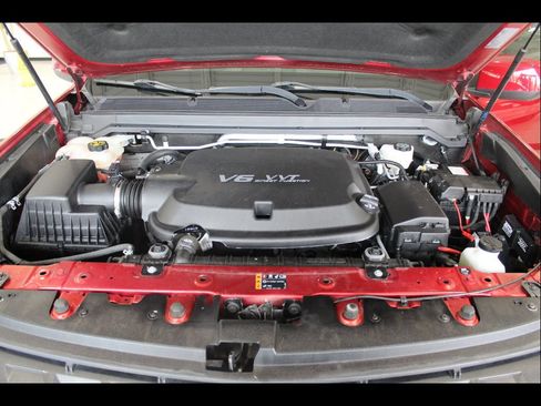 Used 2022 Chevrolet Colorado LT w/ Safety Package AWD/4WD image 26