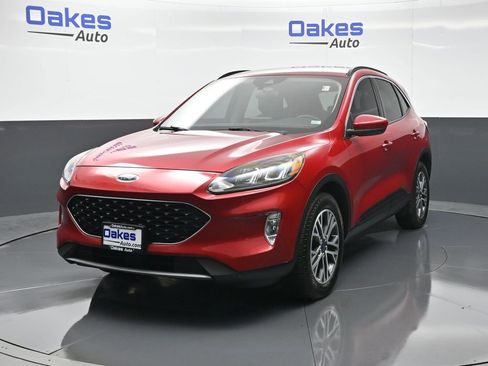 Used 2020 Ford Escape SEL image 4