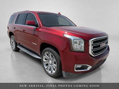 Used 2018 GMC Yukon SLT AWD/4WD image 3