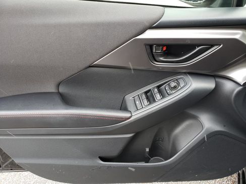 Used 2025 Subaru Impreza 2.0i Sport image 9