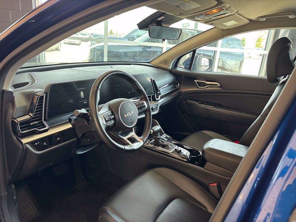 Certified 2023 Kia Sportage EX AWD/4WD image 19