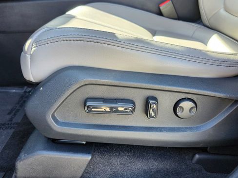 Certified 2024 Honda Pilot EX-L image 10