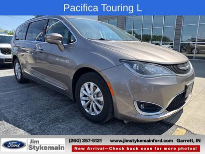Used 2017 Chrysler Pacifica Touring-L