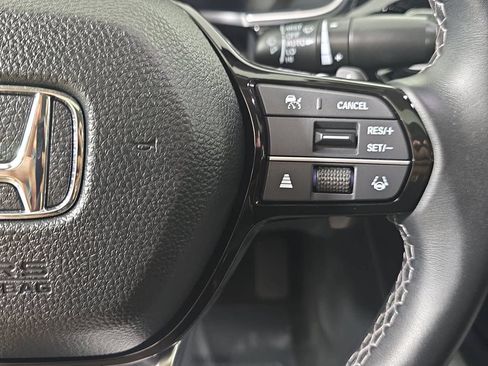 Used 2022 Honda Civic Touring image 14