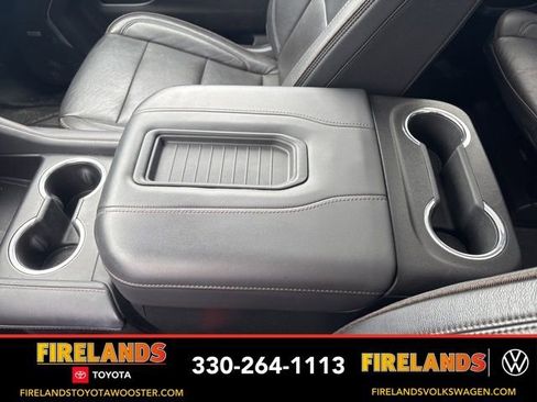 Used 2022 Chevrolet Tahoe High Country image 32