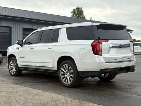 Used 2022 GMC Yukon XL Denali AWD/4WD image 5
