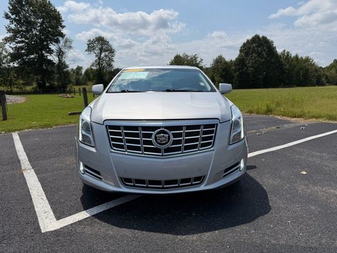 Used 2014 Cadillac XTS Premium FWD image 2