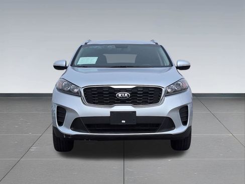 Used 2019 Kia Sorento LX w/ LX Convenience Package FWD image 9
