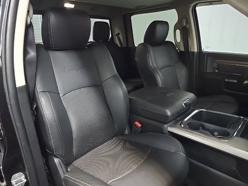 Used 2017 RAM 3500 Laramie w/ Sport Appearance Group AWD/4WD image 15