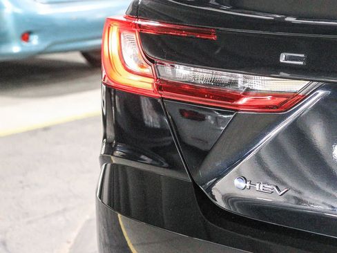Used 2025 Toyota Camry LE FWD image 9