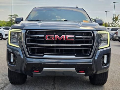 Used 2021 GMC Yukon AT4 w/ Rear Media and Nav Package AWD/4WD image 8