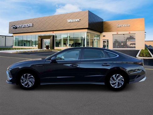 New 2026 Hyundai Sonata Blue FWD image 3