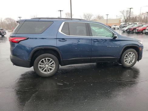 Used 2023 Chevrolet Traverse LT image 6