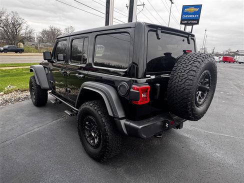 Used 2022 Jeep Wrangler Unlimited Sport AWD/4WD image 4