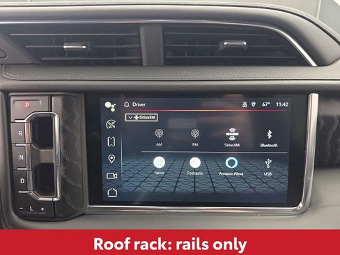 Used 2024 GMC Yukon Denali AWD/4WD image 32