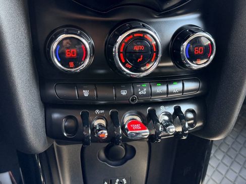 Used 2015 MINI Cooper S FWD image 34