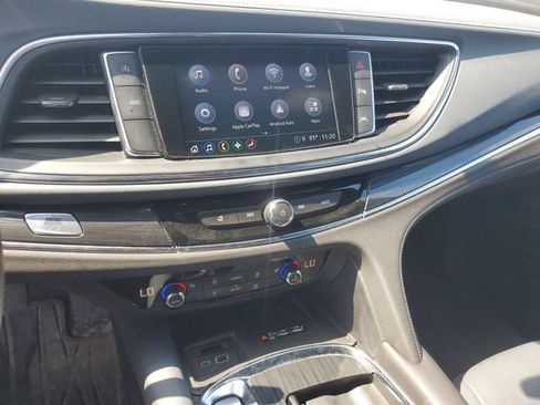 Certified 2024 Buick Enclave Essence AWD/4WD image 13