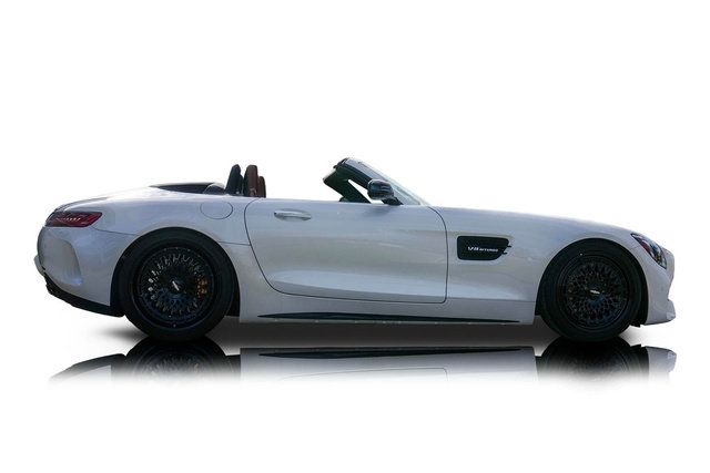 Used 2018 Mercedes-Benz AMG GT C image 2