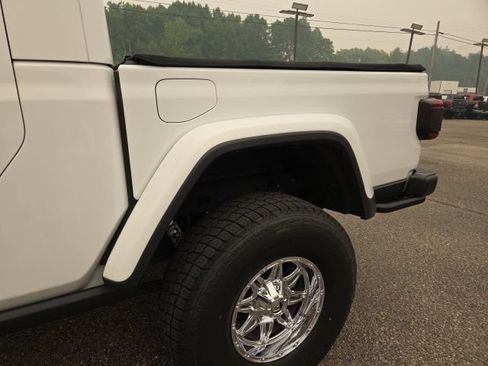Used 2022 Jeep Gladiator Rubicon w/ LED Lighting Group AWD/4WD image 38