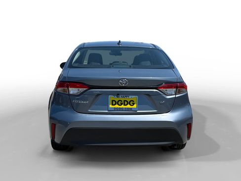 Used 2024 Toyota Corolla LE FWD image 4