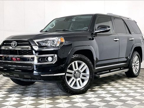 Used 2020 Toyota 4Runner Limited image 2