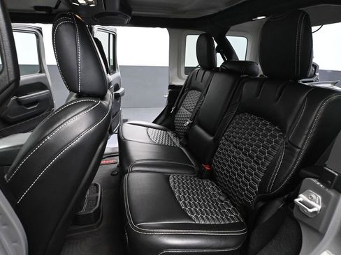 Used 2022 Jeep Wrangler Unlimited Rubicon 4xe w/ Cold Weather Group image 40