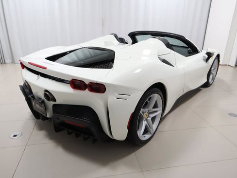 Certified 2025 Ferrari SF90 Spider image 9