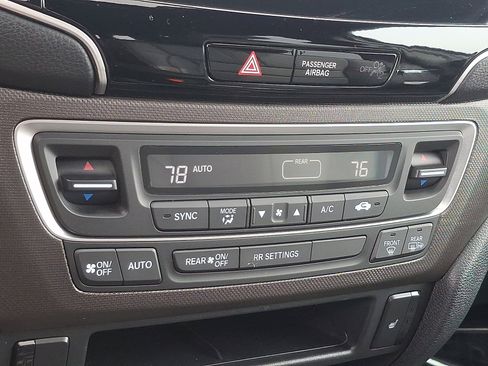 Certified 2023 Honda Passport TrailSport image 16