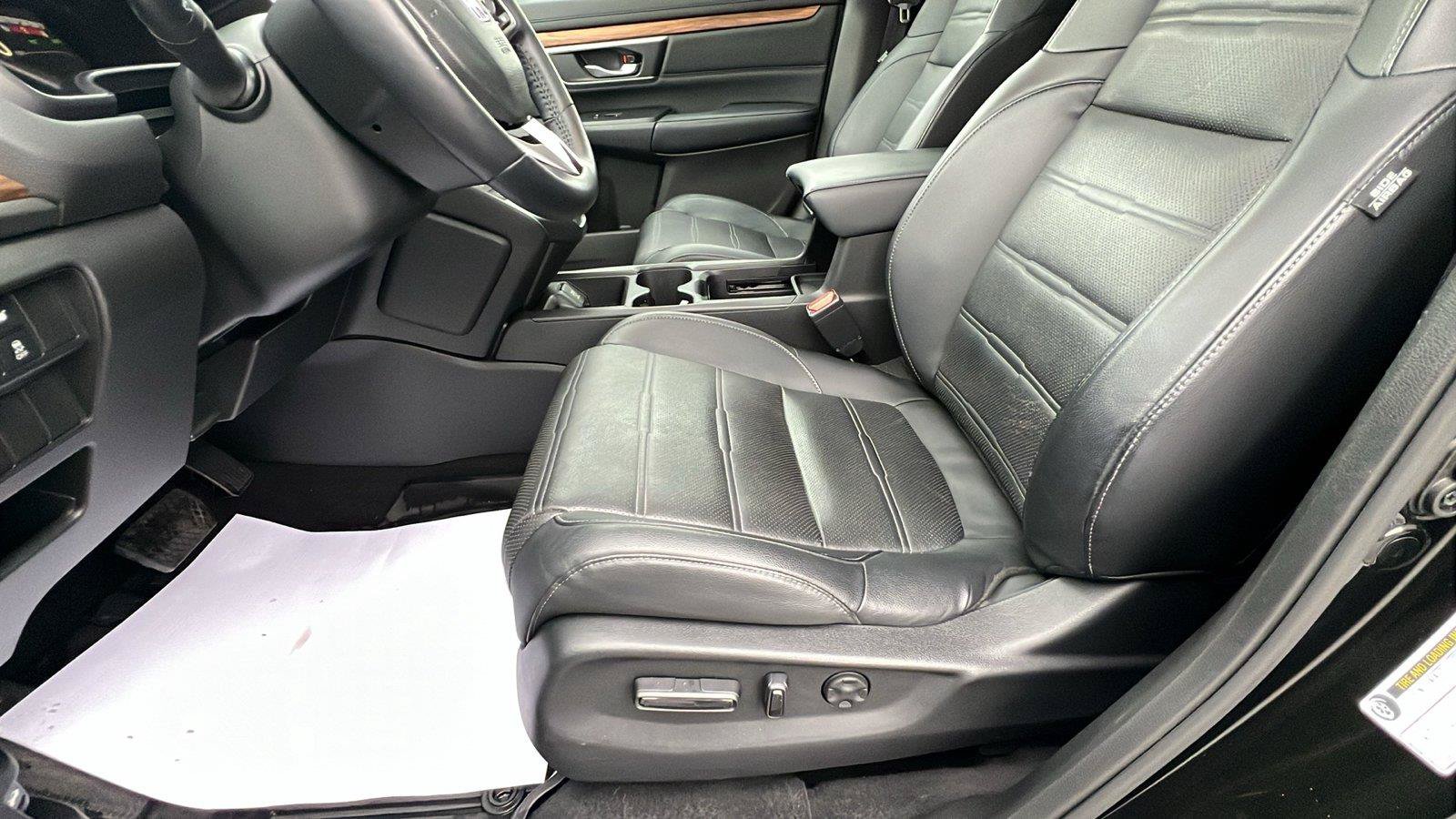 Used 2017 Honda CR-V Touring image 23