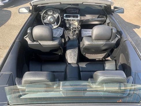 Used 2006 BMW 650i Convertible image 12